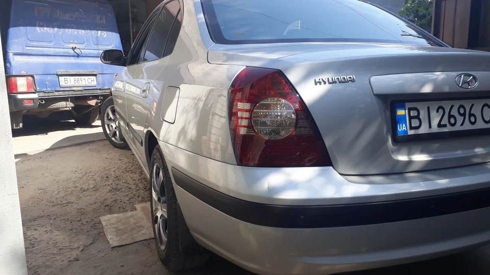Hyundai Elantra 2.0 GLS AT
