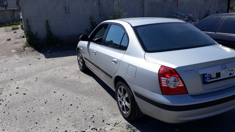Hyundai Elantra 2.0 GLS AT 4