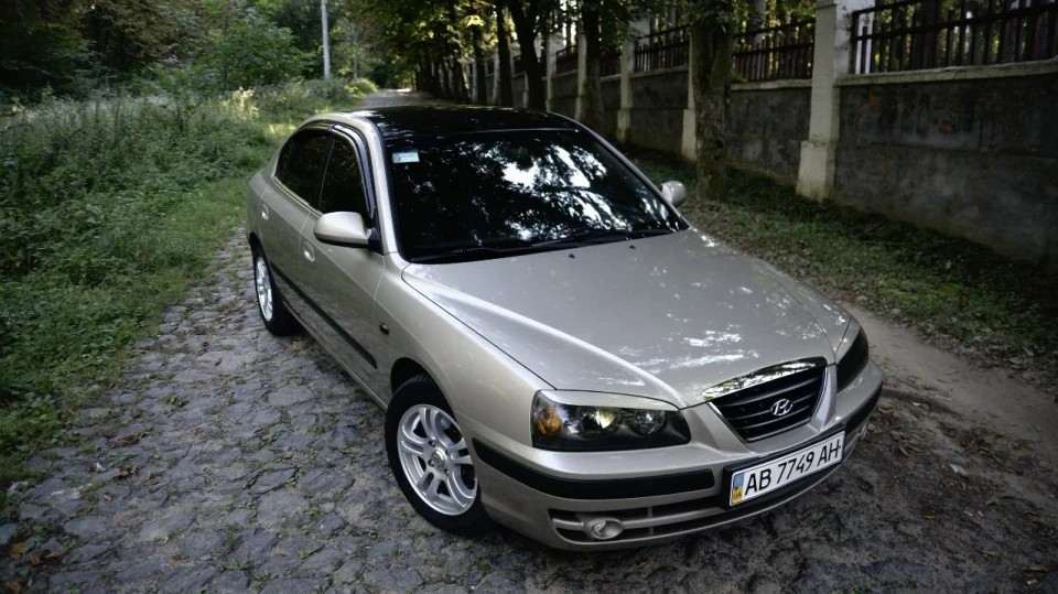 Hyundai Elantra ♕☜❶☞♕ 2.0 GLS 2