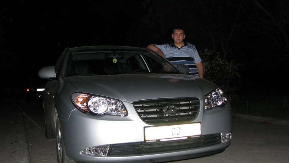 Hyundai Elantra 2.0L Повний FULL 4