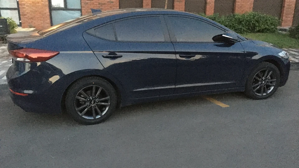 Hyundai Elantra Avante LPI 2