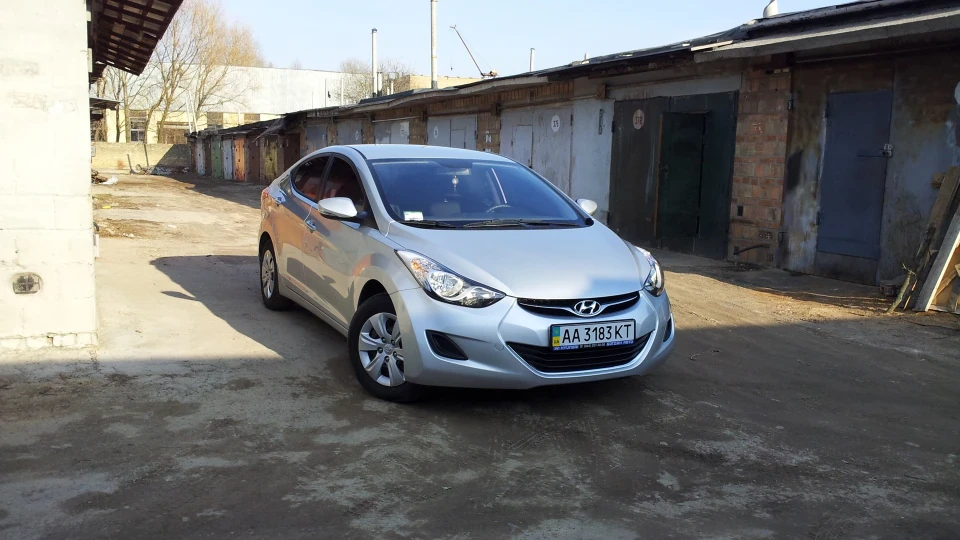 Hyundai Elantra ELANTREVICH