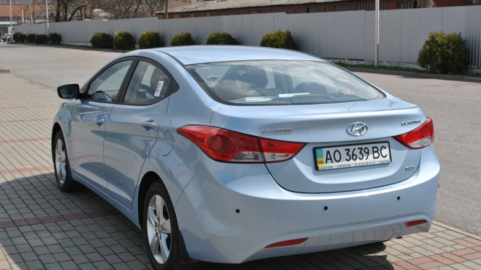 Hyundai Elantra Елеонор 2
