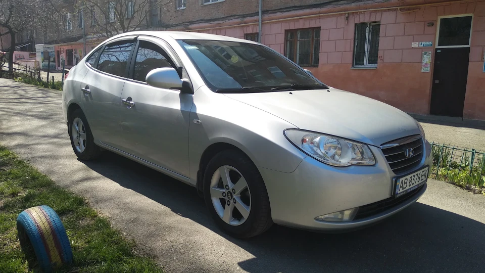 Hyundai Elantra Елька 4