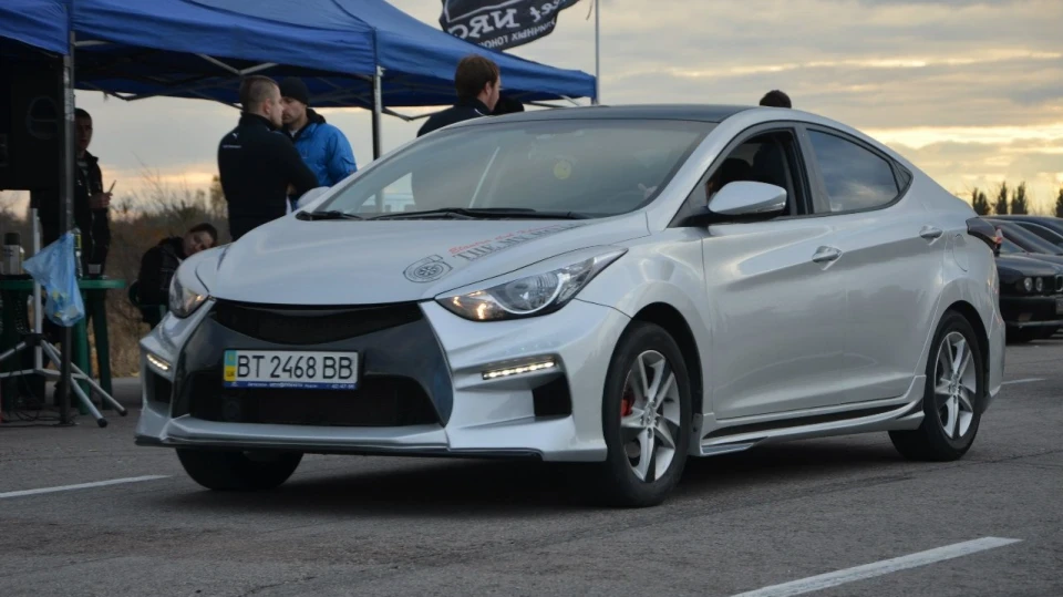 Hyundai Elantra Елька 5