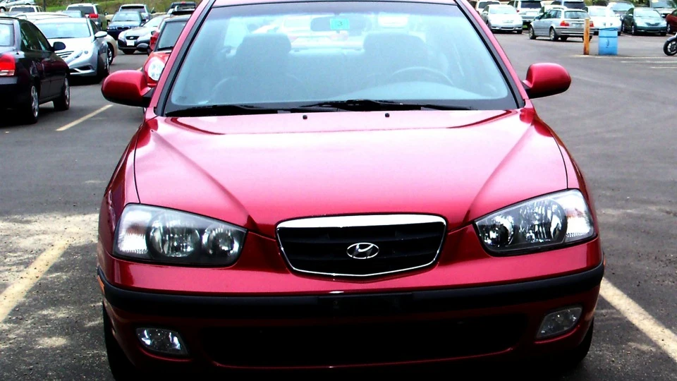 Hyundai Elantra GT 2.0 5