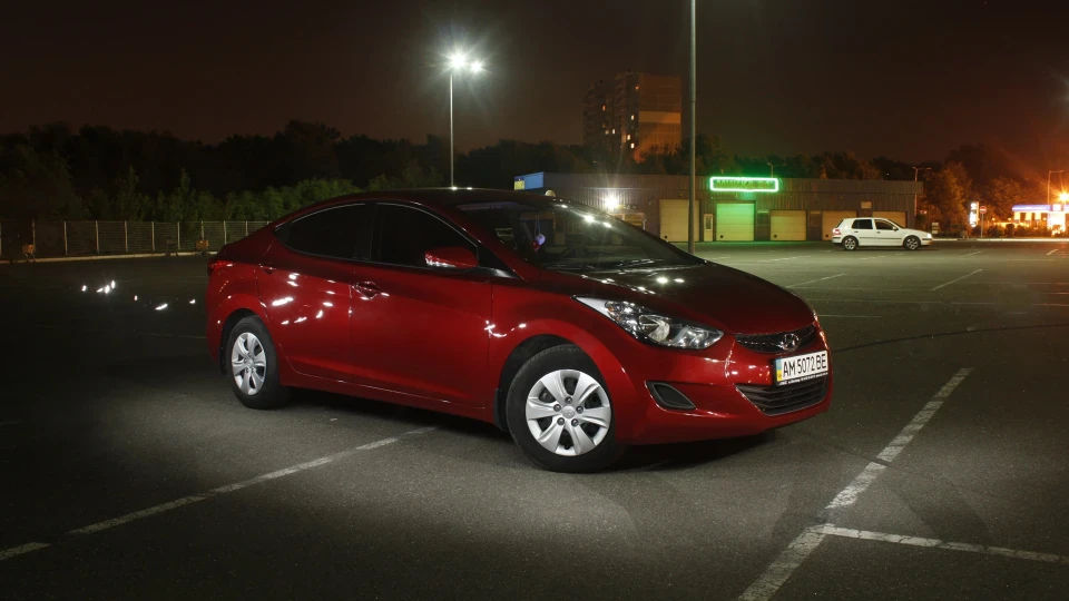 Hyundai Elantra "Korean missiles" ;) 5