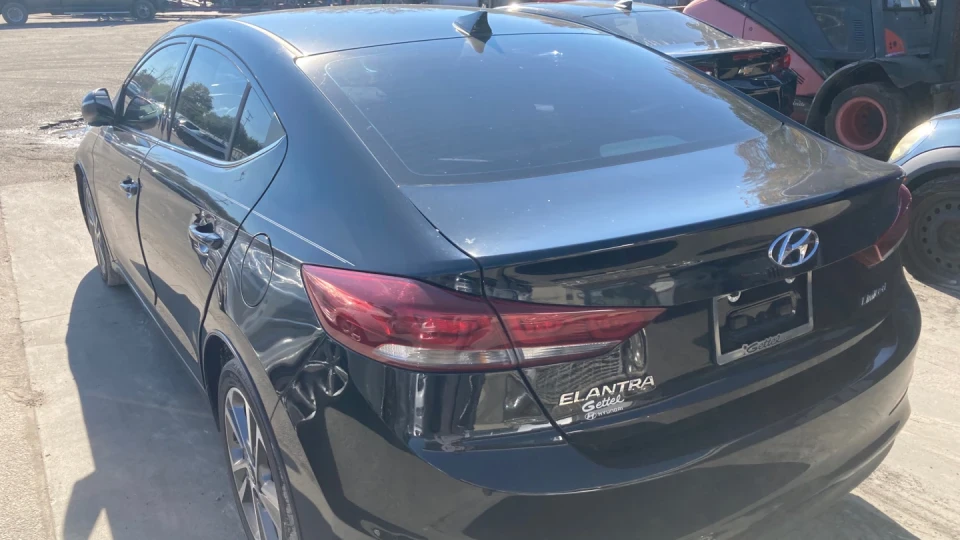 Hyundai Elantra LIMITED+