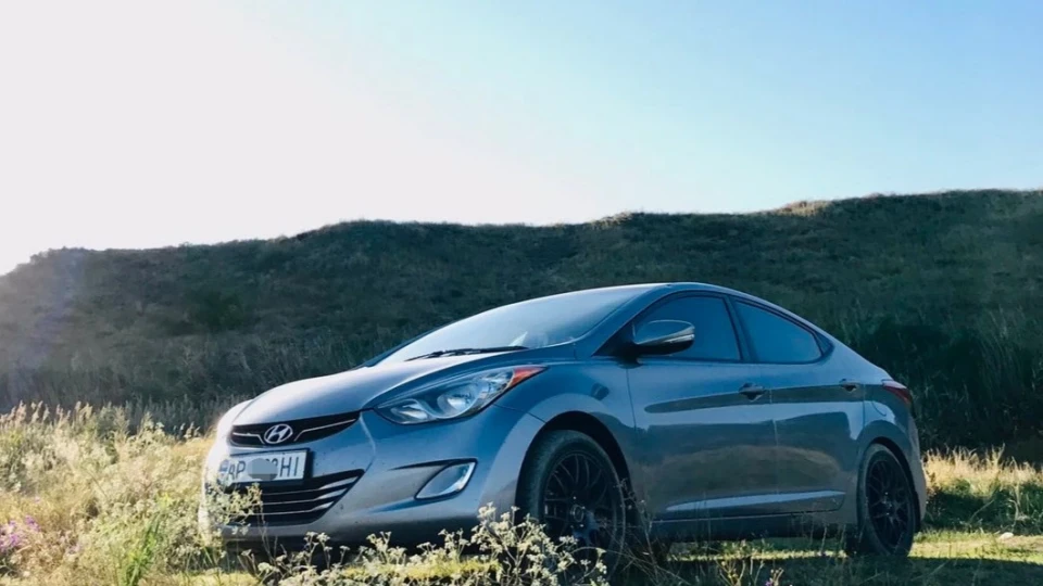 Hyundai Elantra Limited