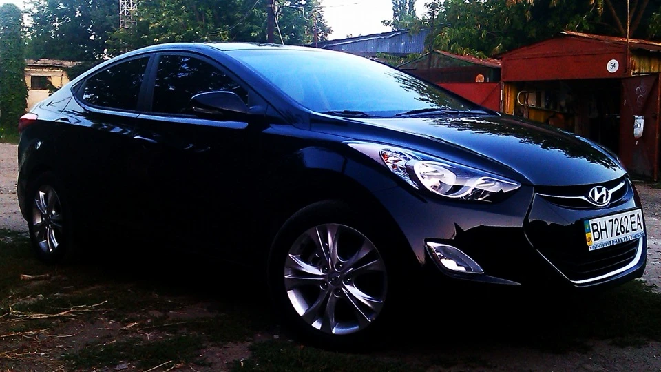 Hyundai Elantra MD Чорнуша 4
