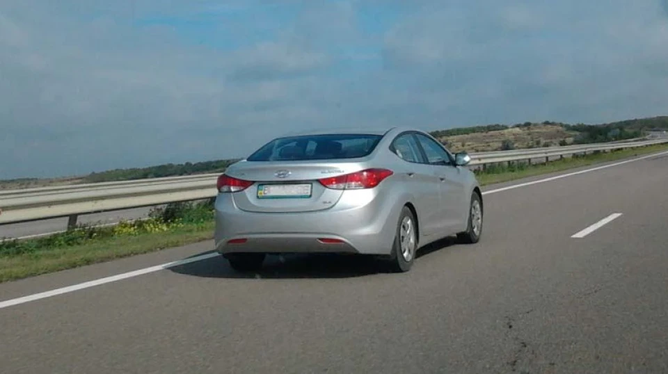 Hyundai Elantra металік 1.6 А 2