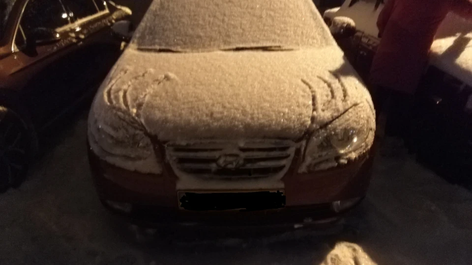 Hyundai Elantra Не красненька 2
