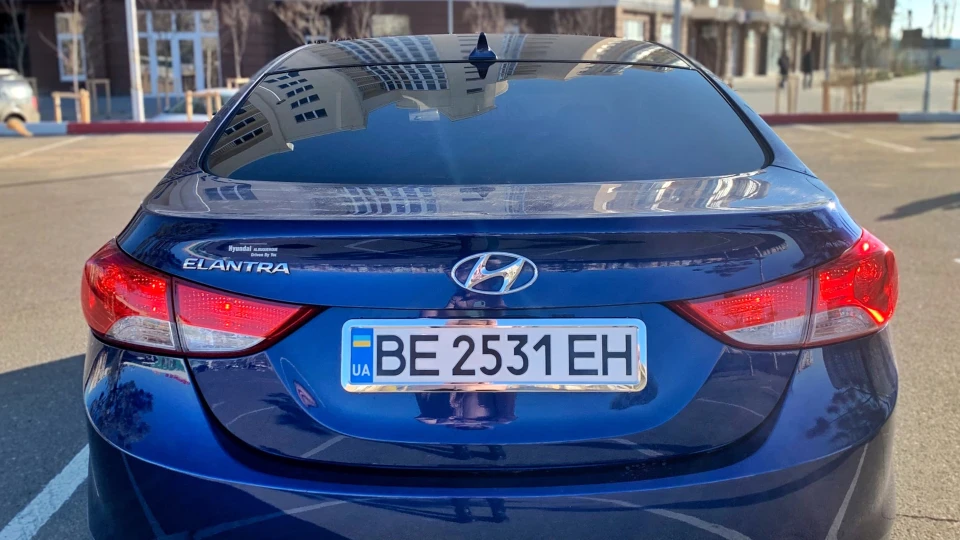 Hyundai Elantra НяшМ'яш 3
