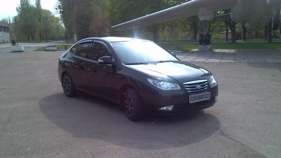 Hyundai Elantra об'єм 1.6