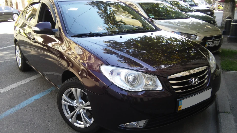 Hyundai Elantra Quattro 1.6 АКПП 3