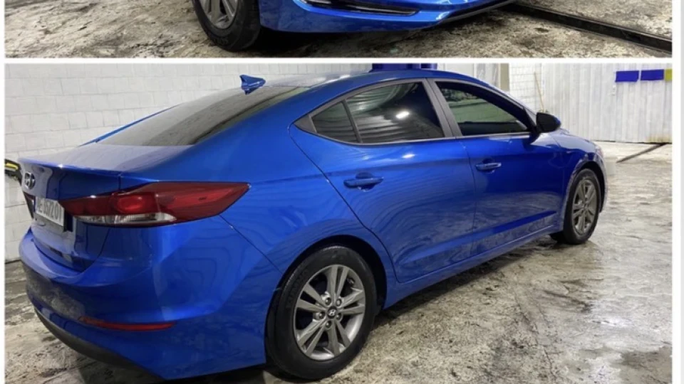Hyundai Elantra Синя
