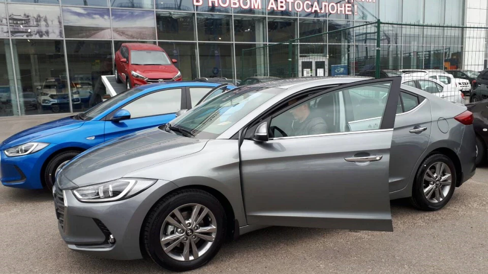 Hyundai Elantra Швидка Елька