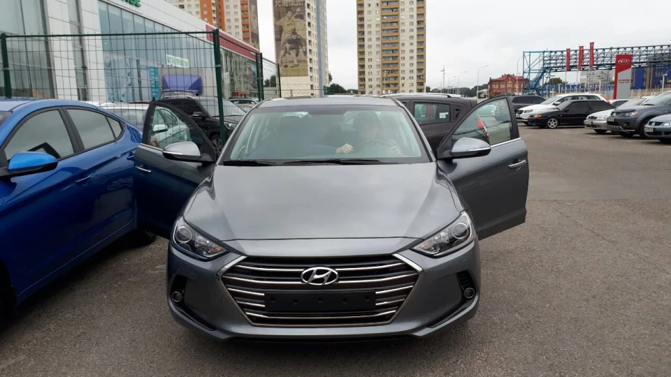 Hyundai Elantra Швидка Елька 2