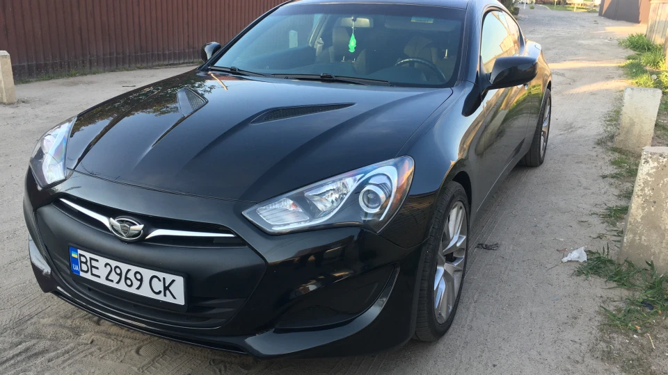 Hyundai Genesis Coupe 5
