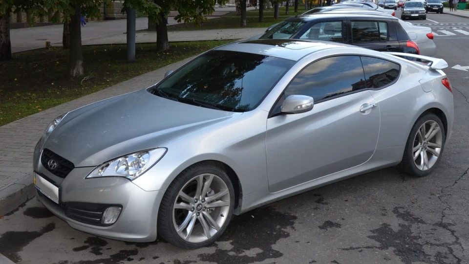 Hyundai Genesis Coupe 3