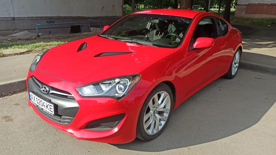Hyundai Genesis Coupe 3