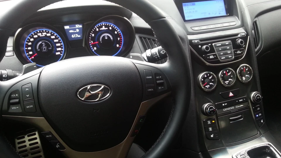 Hyundai Genesis Coupe 4