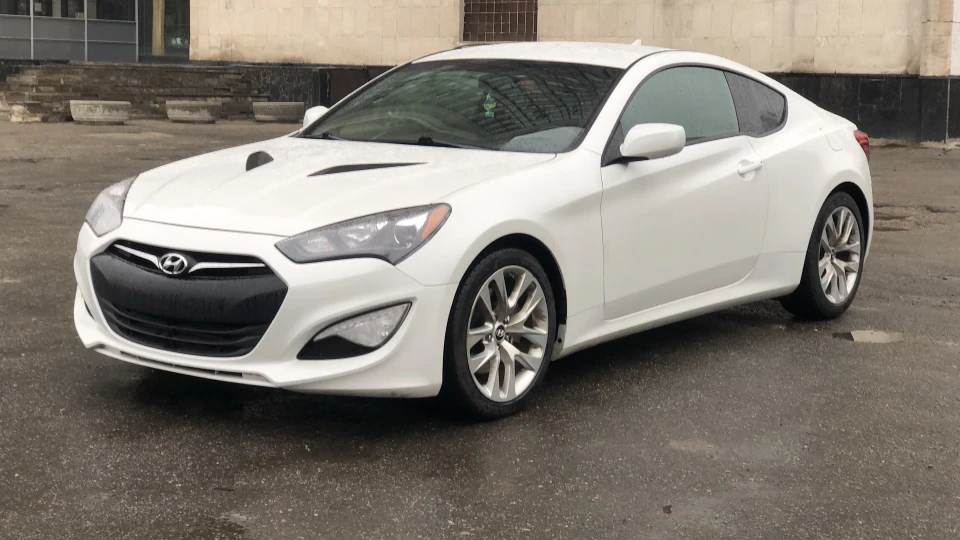 Hyundai Genesis Coupe Френкі 2