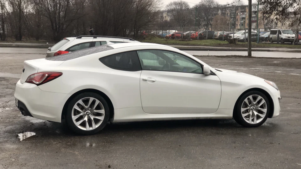 Hyundai Genesis Coupe Френкі 4