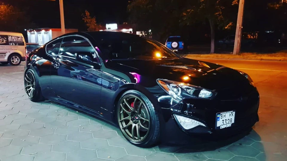 Hyundai Genesis Coupe R-Spec 4