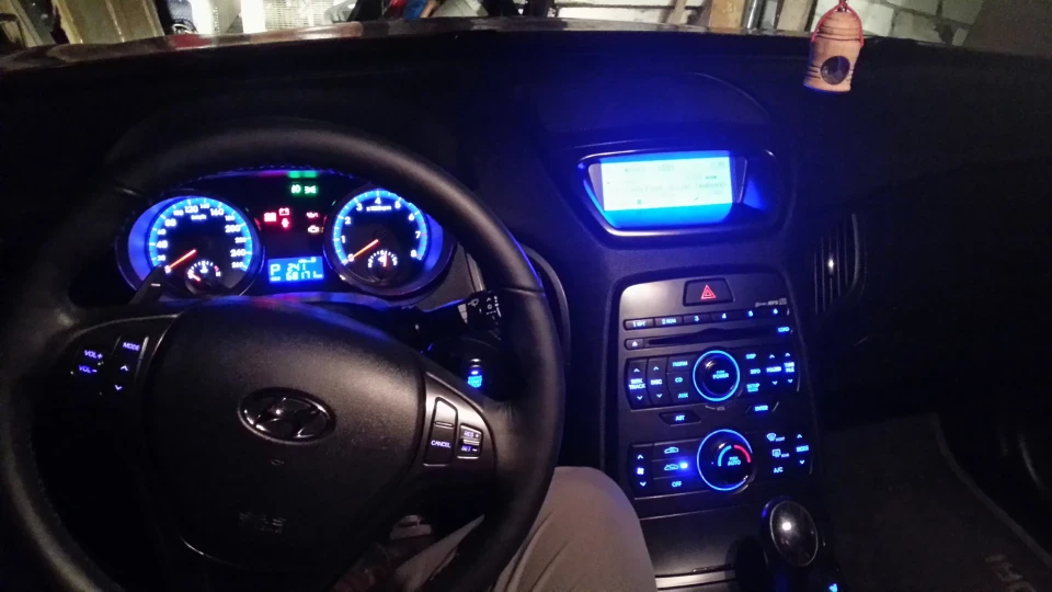 Hyundai Genesis Coupe турбо геша жовтуватий 5