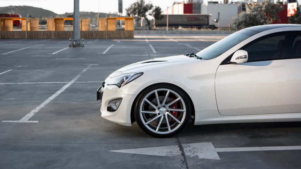 Hyundai Genesis Coupe Whitey II 2