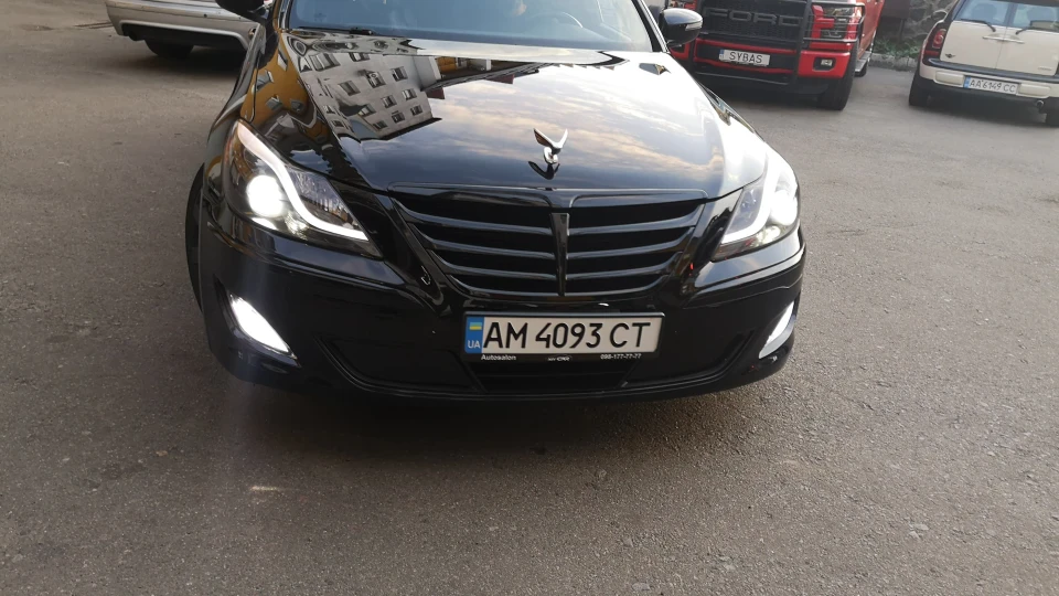 Hyundai Genesis 5,0 л -430 black bullet 3