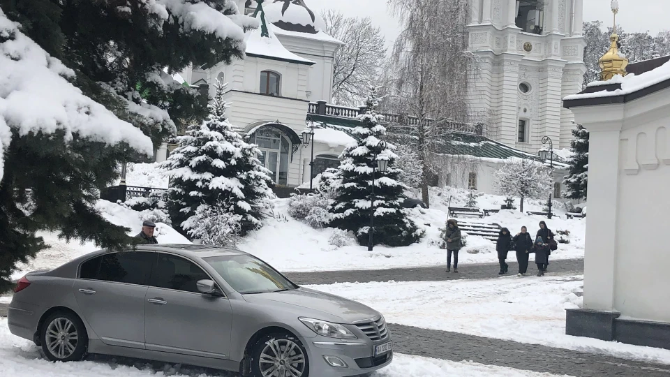 Hyundai Genesis Автомобіль був вогонь