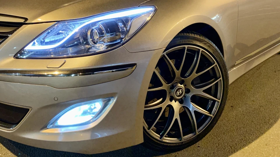 Hyundai Genesis _Сірий Кардинал_ 5