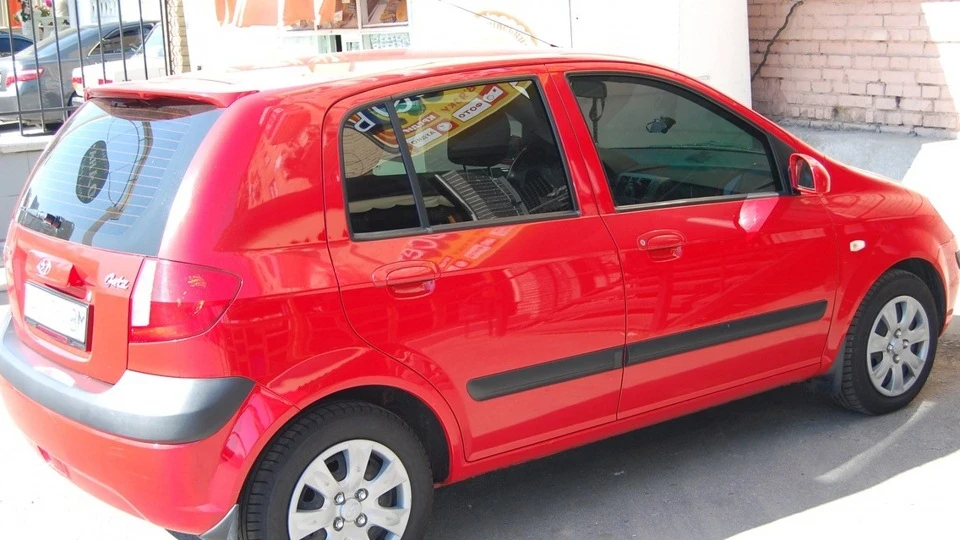 Hyundai Getz hip-hop-red 3