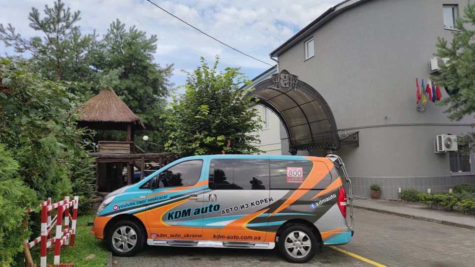 Hyundai Grand Starex 4wd stage 1 2