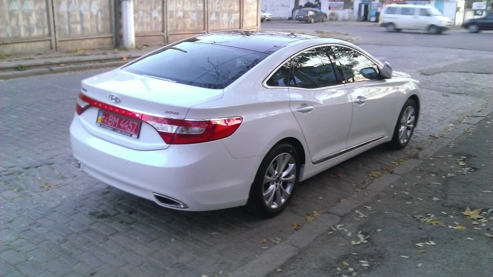 Hyundai Grandeur 4