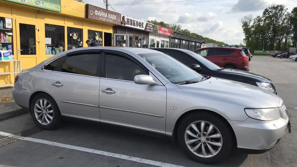 Hyundai Grandeur 2