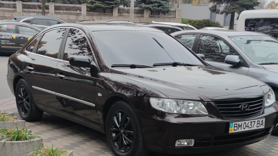 Hyundai Grandeur 2