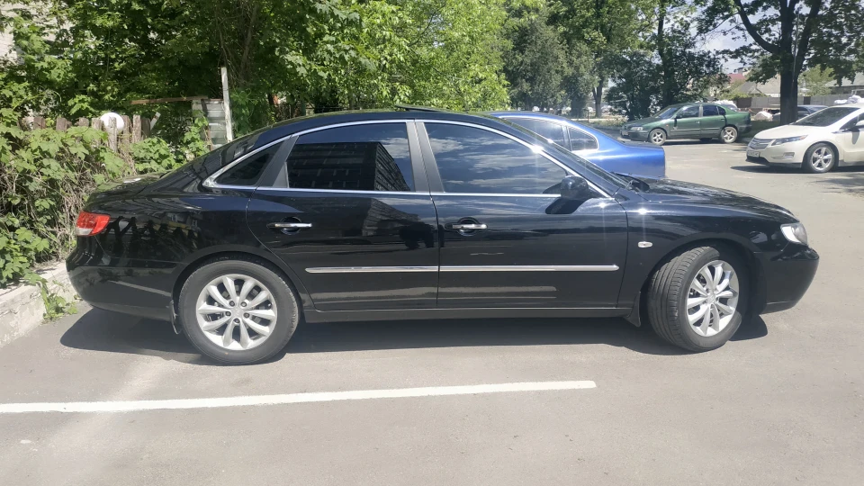 Hyundai Grandeur 3