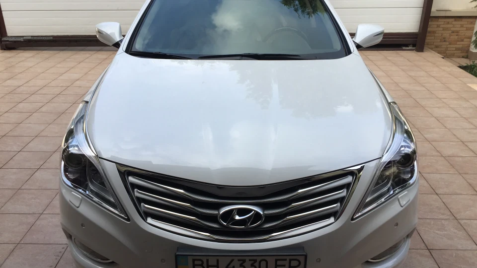 Hyundai Grandeur 2