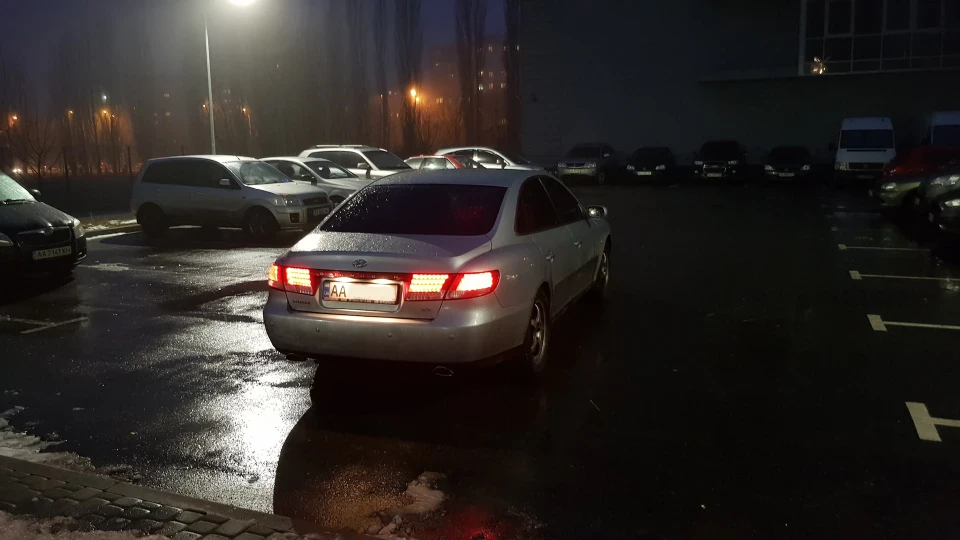 Hyundai Grandeur 3.3 full