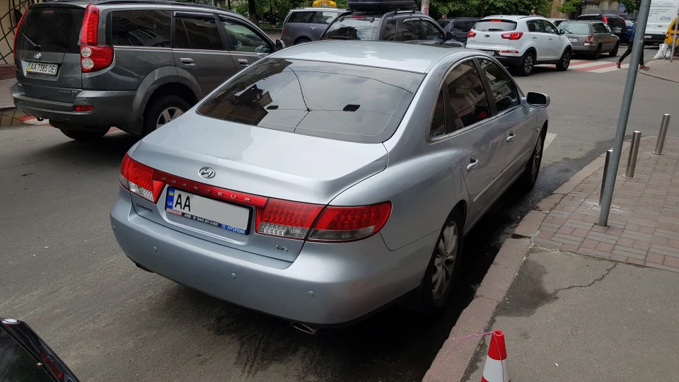 Hyundai Grandeur 3.3 full 4