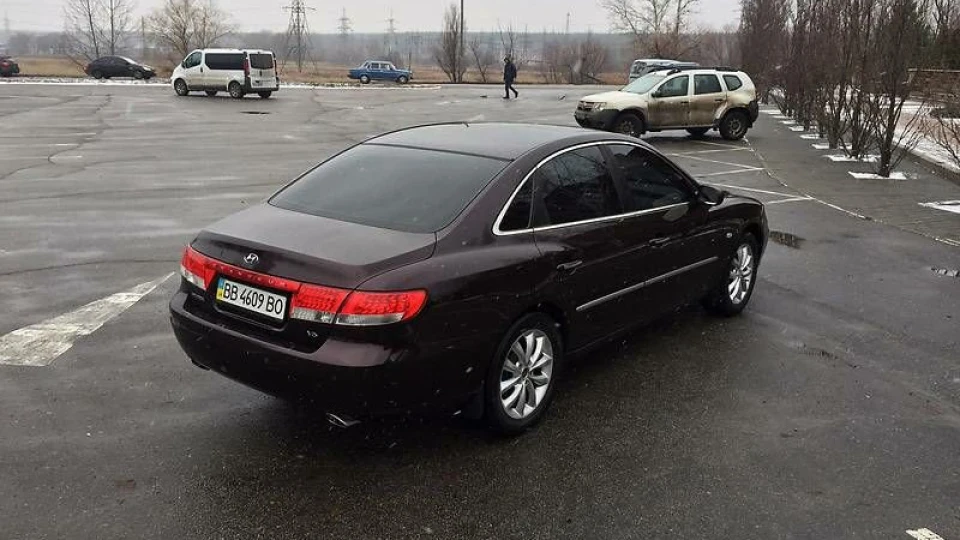 Hyundai Grandeur 3.3