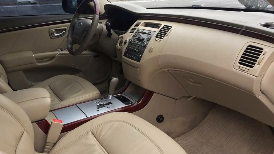 Hyundai Grandeur 3.3 5