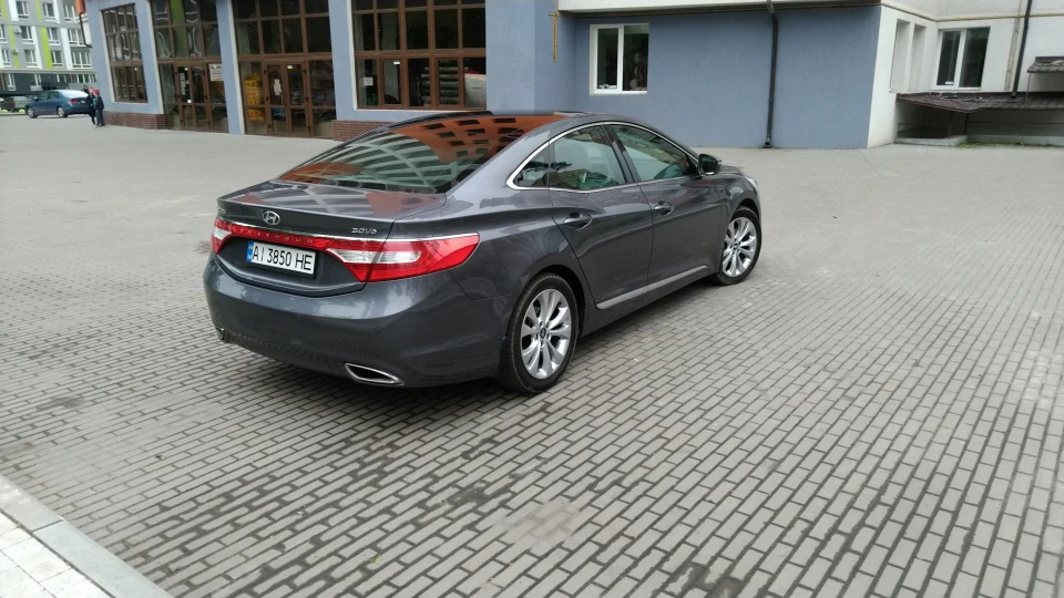 Hyundai Grandeur ЛАЙНЕР 4
