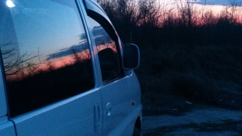Hyundai H-1 5