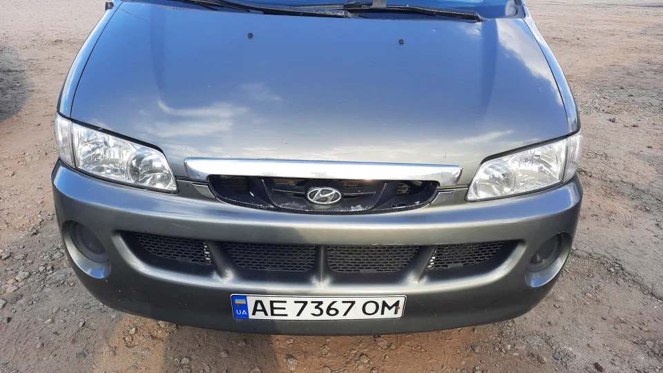 Hyundai H-1