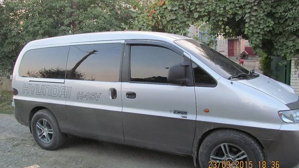 Hyundai H-1 3