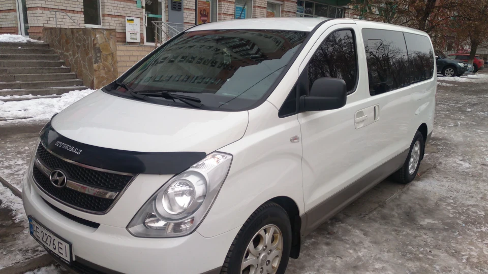 Hyundai H-1